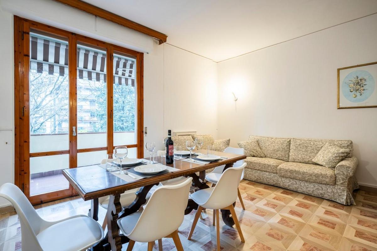 Near Airport 8 Guests - Big Elegant Apartment